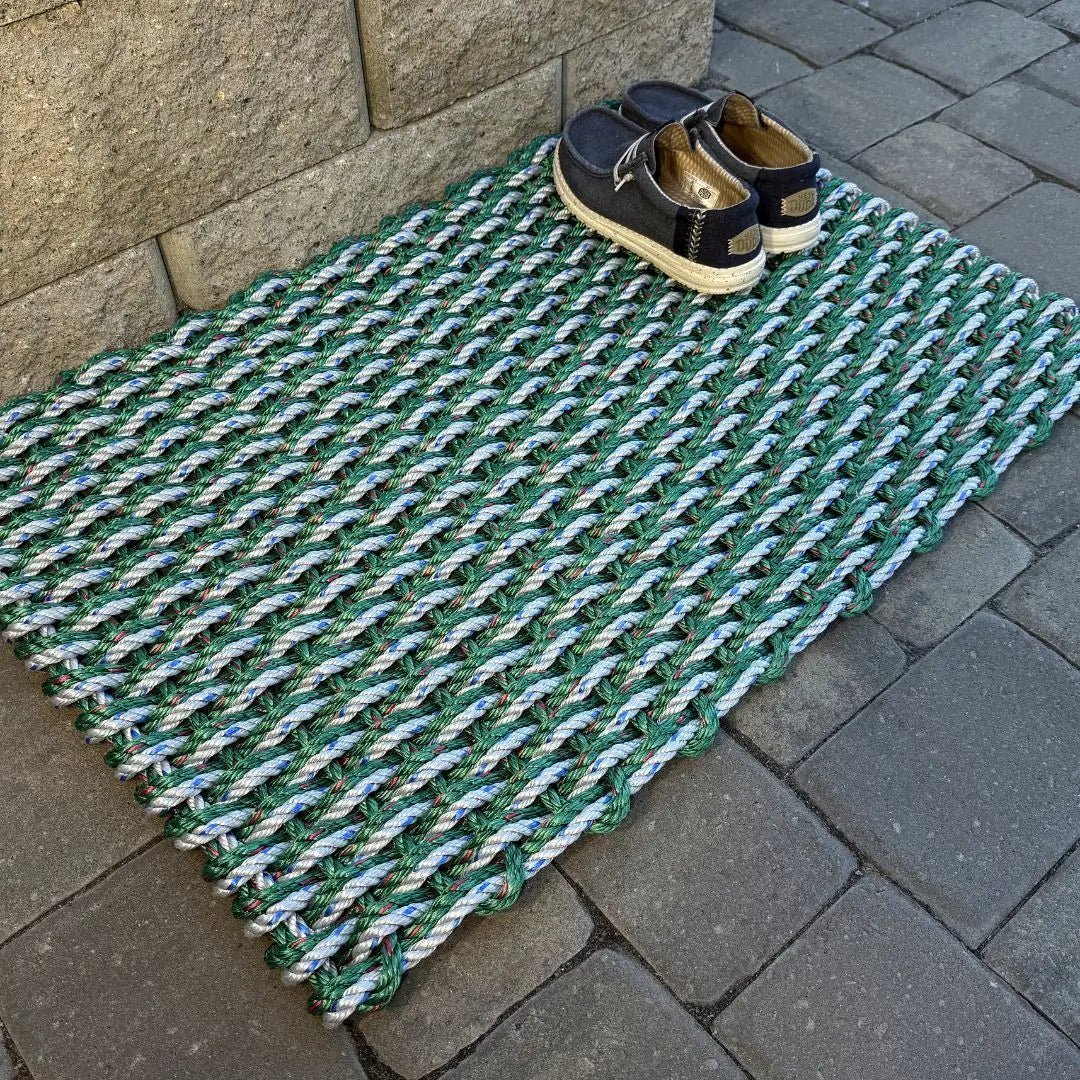 Striped Doormat Style Guide: Elevating Your Entryway with Performance Artistry - Lollis Loops