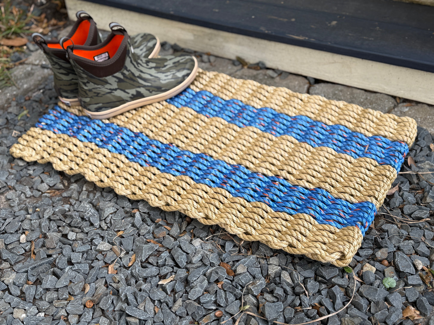 Lolli’s Loops Lobster Rope Doormat (Tan/Blue)-Step Into Coastal Envy