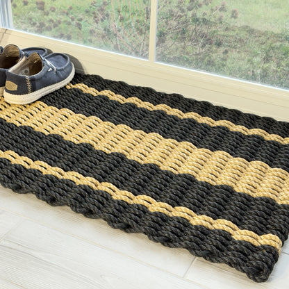 Captain's Rope Doormat - Black and Tan - Lollis Loops