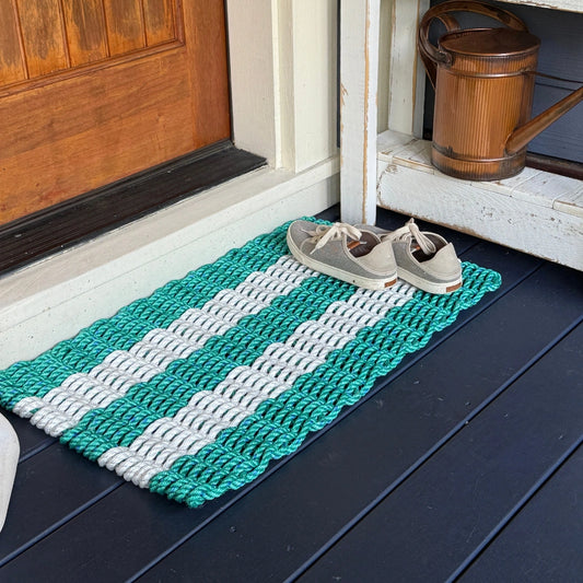 Tidewater Glow Classic Doormat – Handcrafted Classic Charm